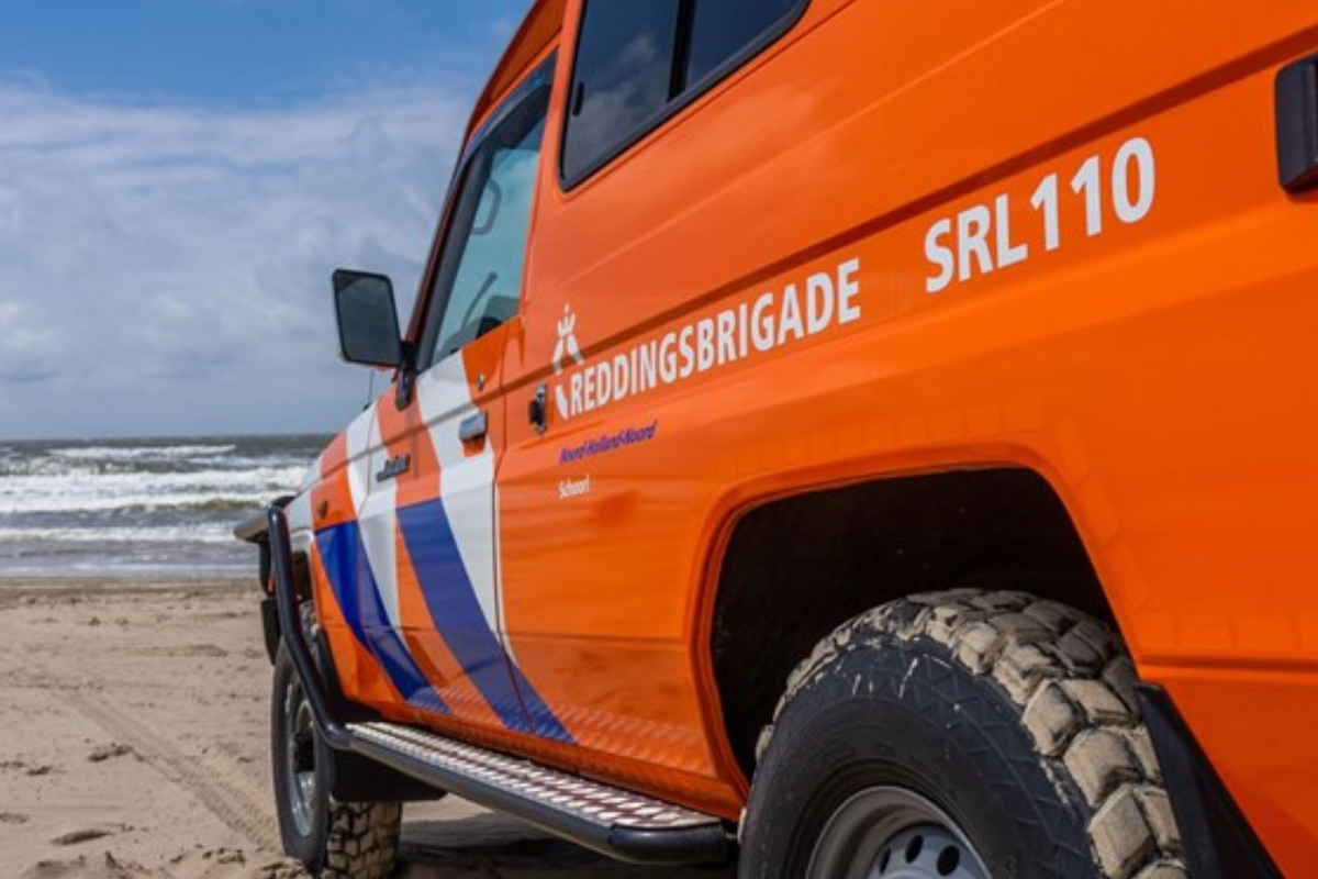 auto van de reddingsbrigade